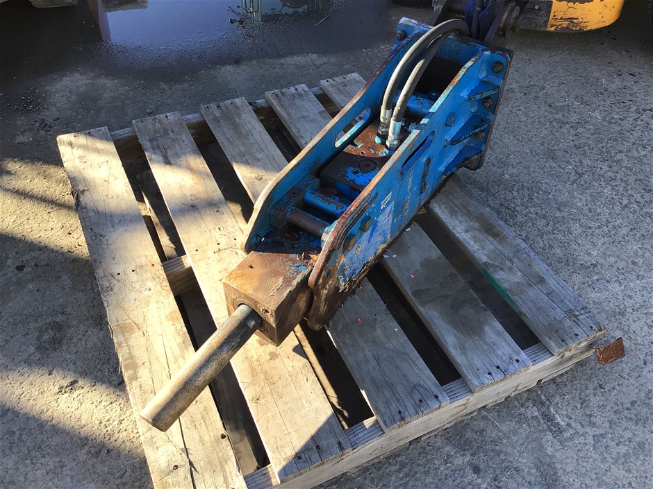 <p>2021 TNB Hydraulic Breaker.</p>