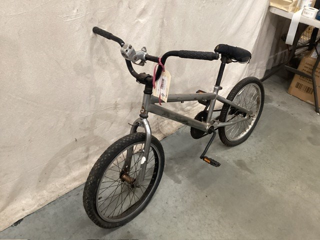 No Name Branded BMX