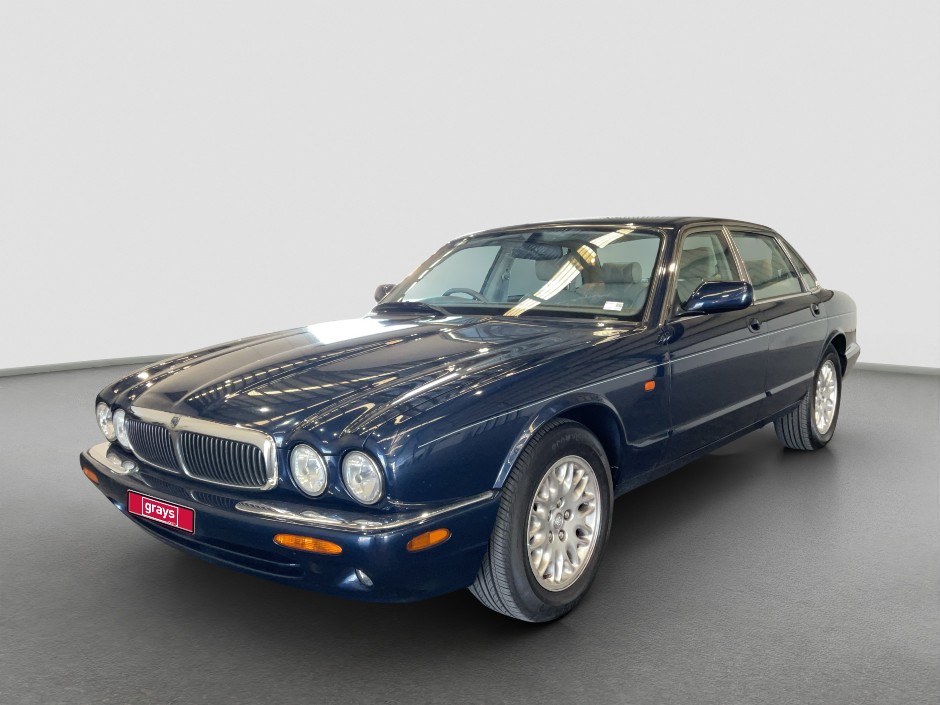 2000 Jaguar XJ XJR Petrol