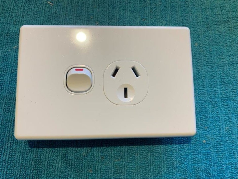 2 x Boxes of Jinhang Single Power Points (Unused)