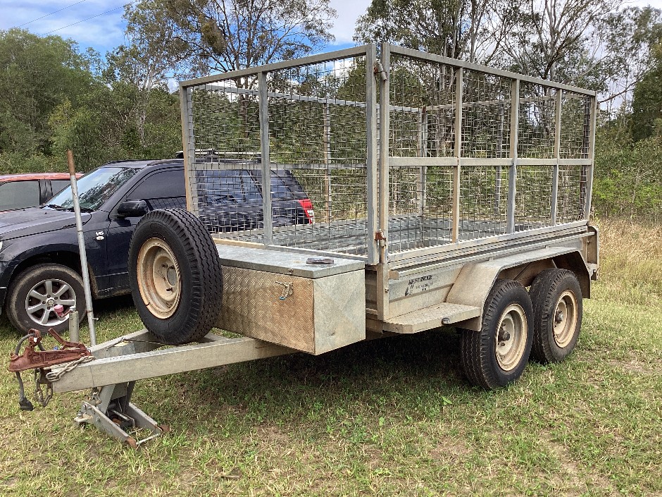 <p>2010 Westbrook 10x6 T/A Dual Axle Trailer</p>