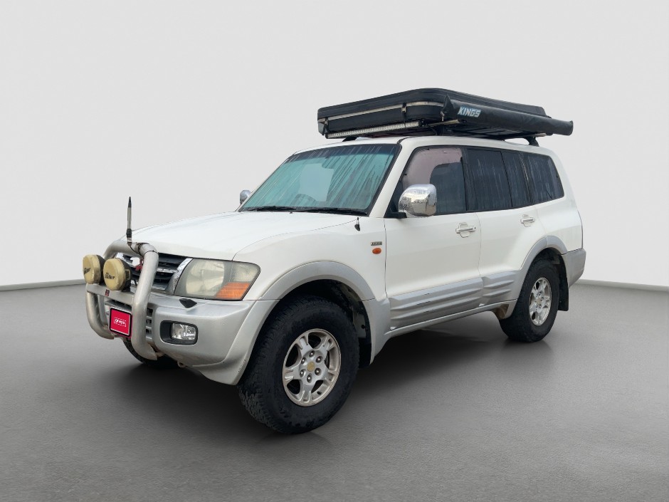 2002 Mitsubishi Pajero GLS Petrol