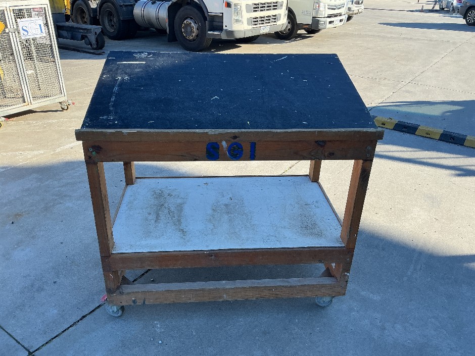 1 x Timber Work Bench on Casters