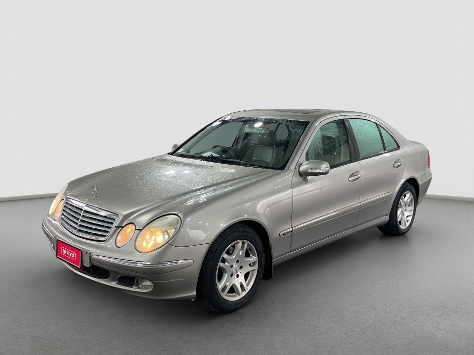2003 Mercedes-Benz E-Class E240 Classic Petrol