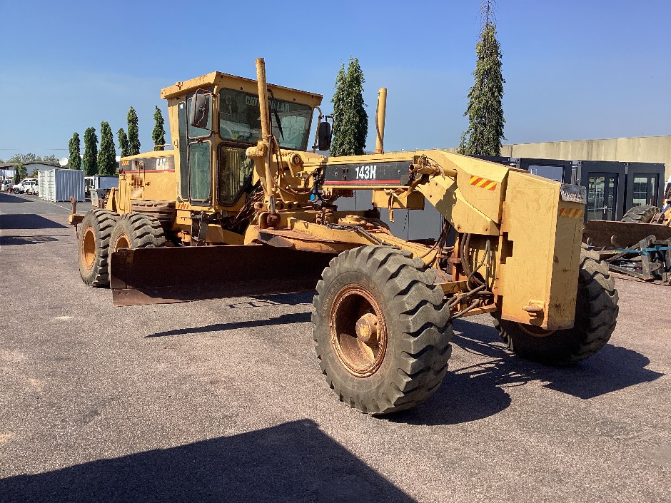 Caterpillar 143H