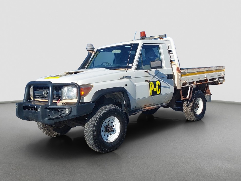 2016 Toyota Land Cruiser 79 Series. Diesel (Ex Mine Vehicle)