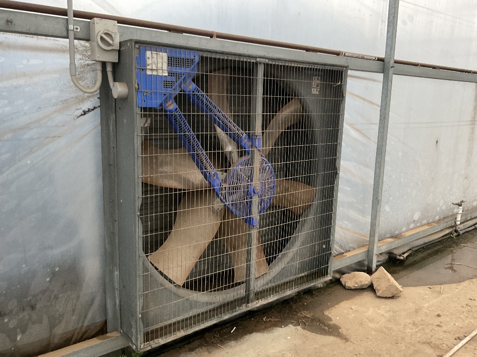 <p>Munters industrial fan</p>