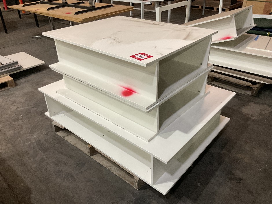<p>Timber Planter Boxes x 3</p>