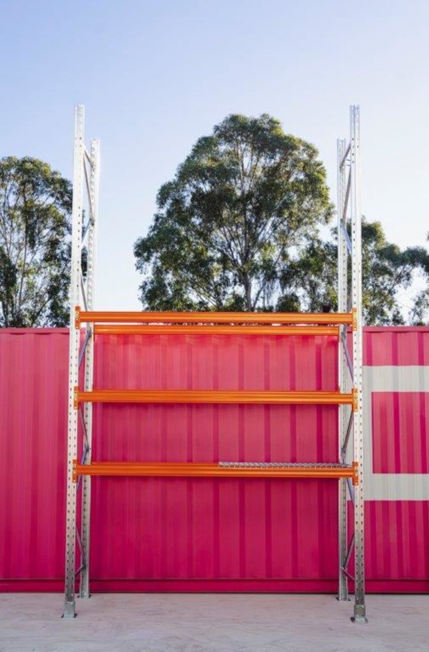 <p>NEW 2026 Mezz & Rack New Pallet Racking 4 Bay Pack 4877mm Height</p>