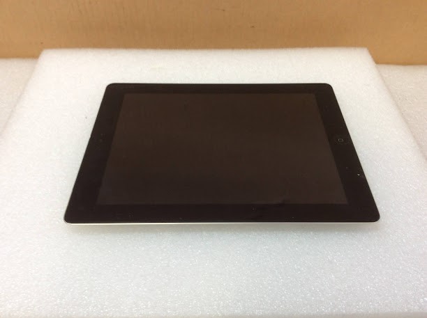 APPLE iPad 4 (A1460) Tablet 32GB