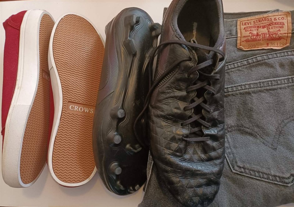 Men's Shoes and Pants . Others