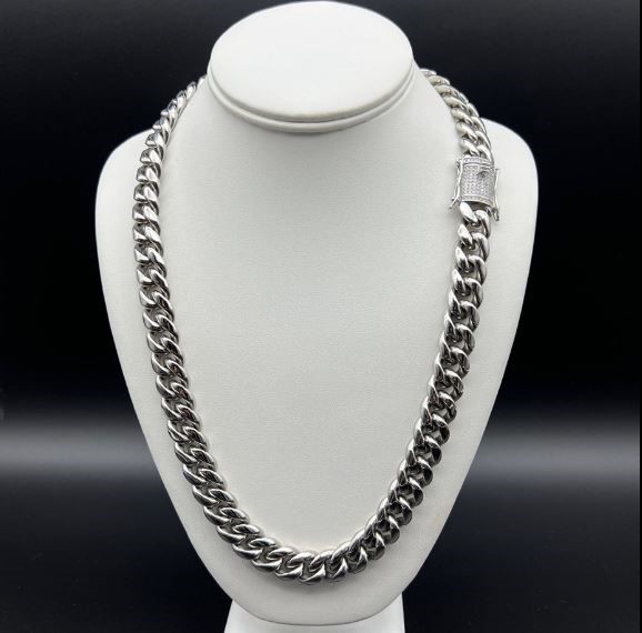 18K Gold-Filled Cuban Necklace , AAA+ Cubic Zirconia Clasp, 8MM - 60.9cm