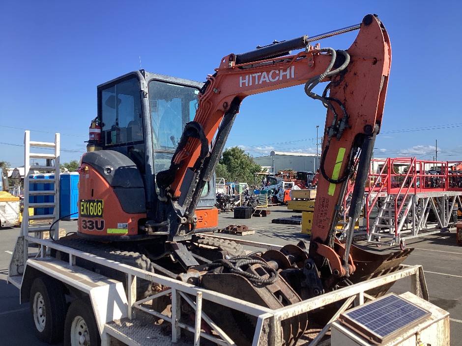 Hitachi ZX33U-5A Hydraulic Excavator and Home Made Dual Axle Plant Trailer