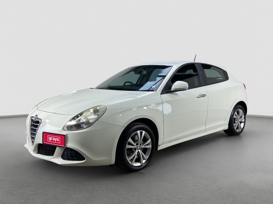 2013 Alfa Romeo Giulietta Progression Petrol