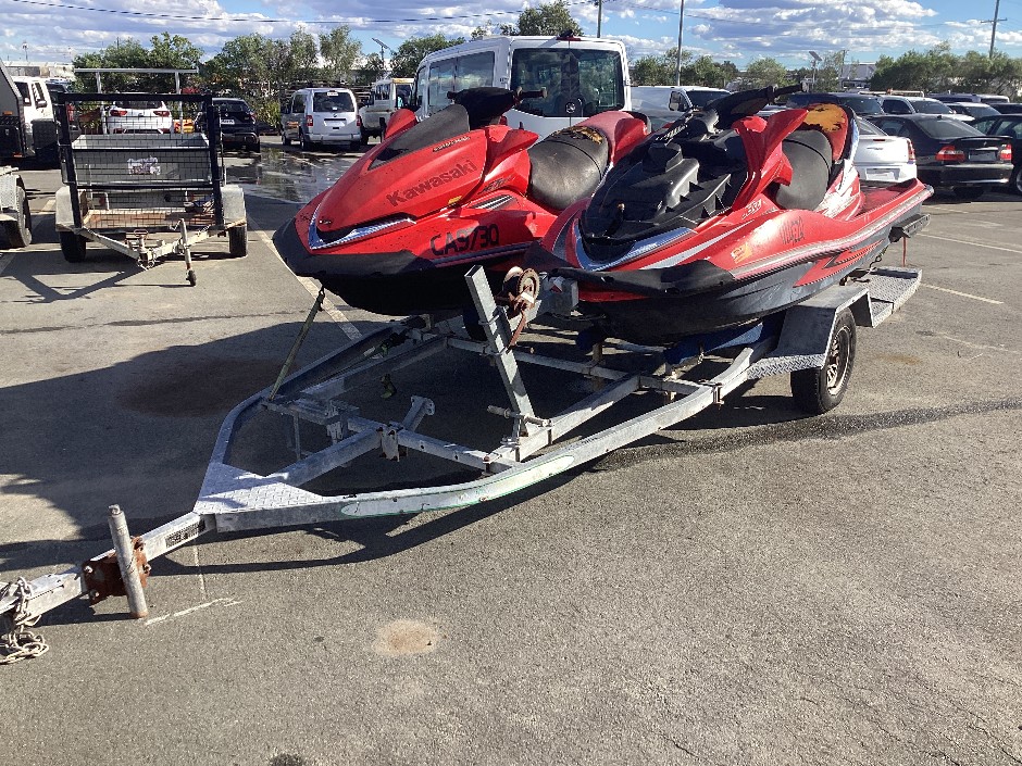 Kawasaki Ultra 260X + Ultra 250X