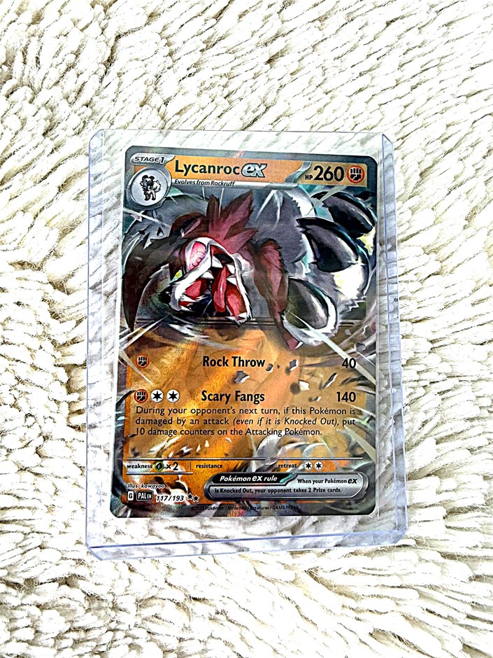 Lycanroc ex Holo Card – Fierce Battle-Ready Wolf Pokémon Artwork