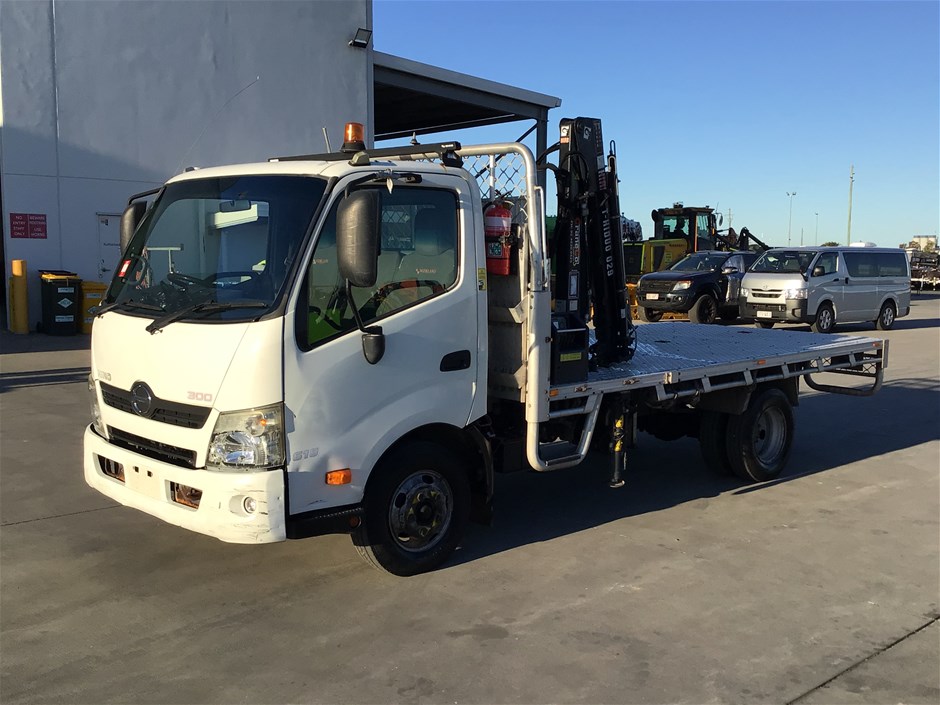 2018 Hino 300 4 x 2 Tray Body Truck