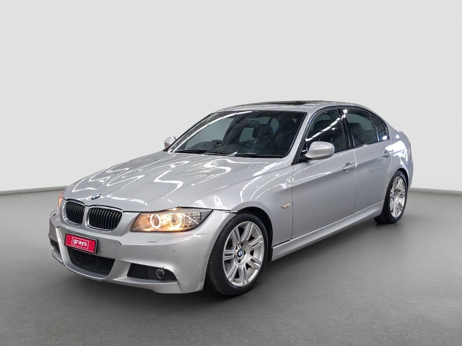 #ACTIVE AIRBAG RECALL#2010 BMW 3 Series 323i Lifestyle Petrol Sedan
