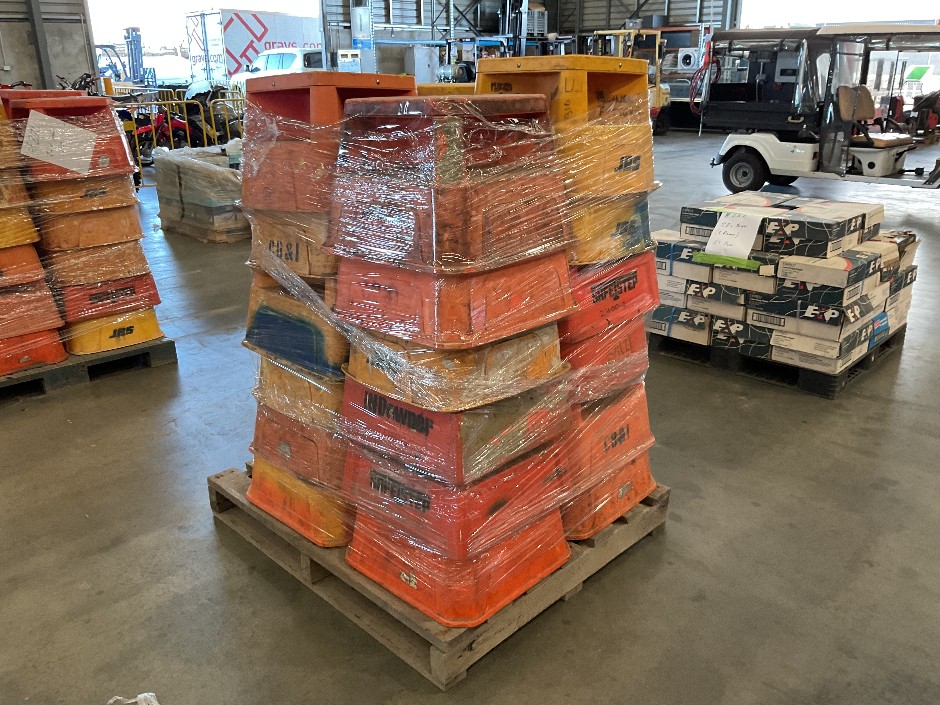 Safety Steps on Pallet - Approximately 24