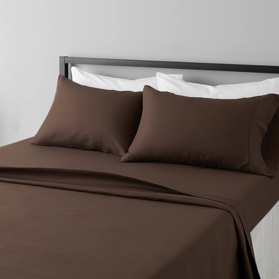 Amazon Basics Lightweight Super Soft Easy Care Microfiber Bed Sheet Set wit