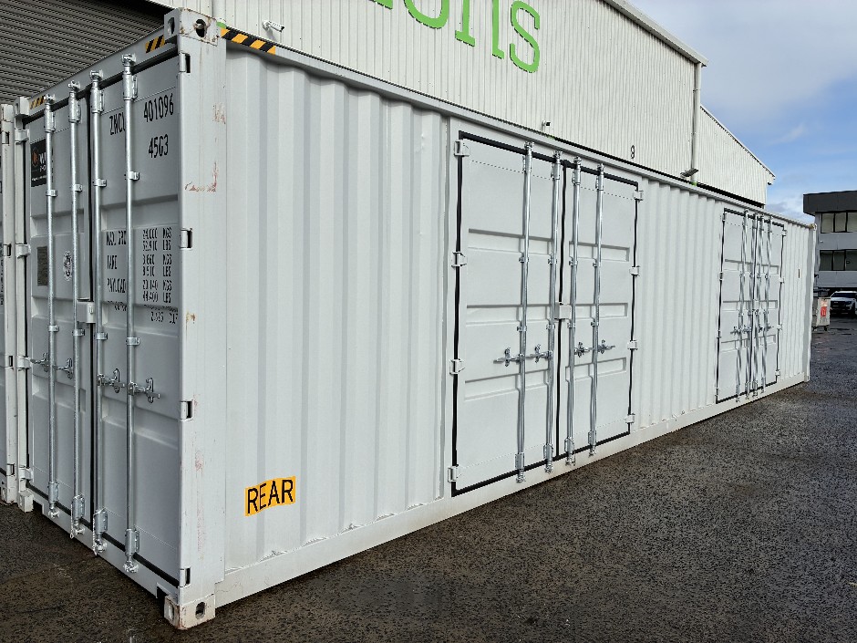 Unreserved - 40ft High Cube Multi-Door Containers