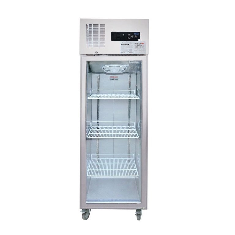<p>500L Single Glass Door Upright Display Fridge</p>
