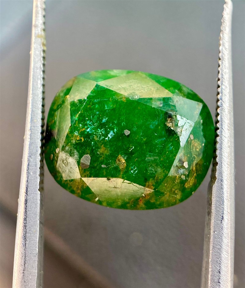5.85 CT Quality Natural Quality Emerald