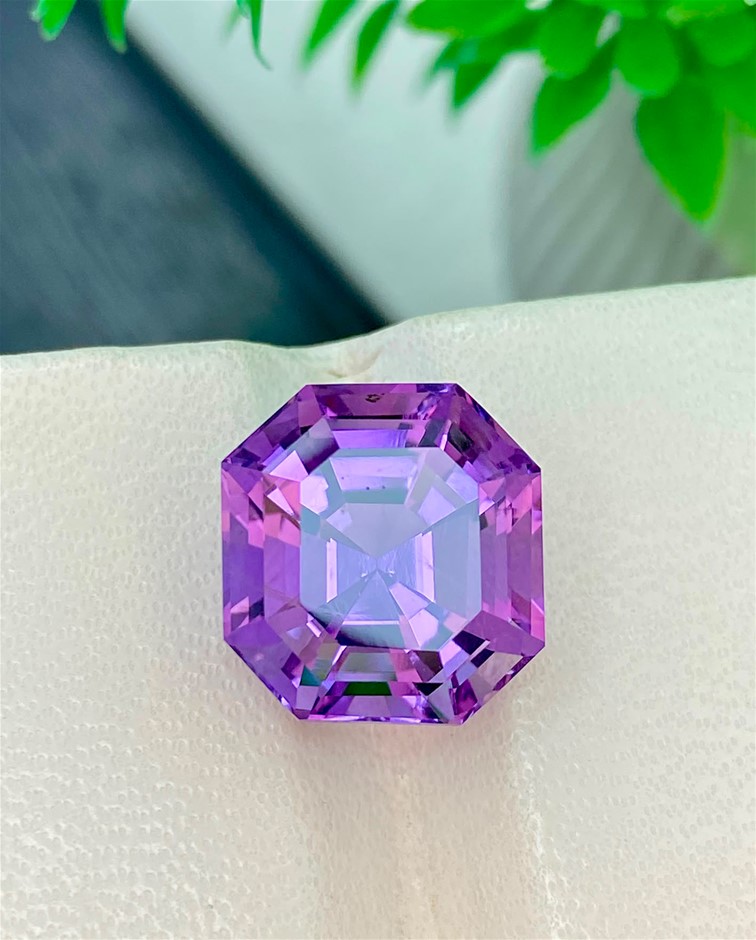 8.60 CT Quality Natural Brazilian Amethyst