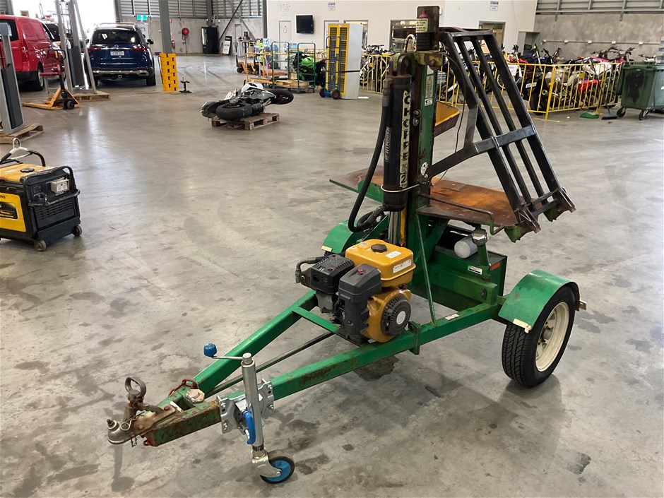 Trailer Mounted Log Splitter
