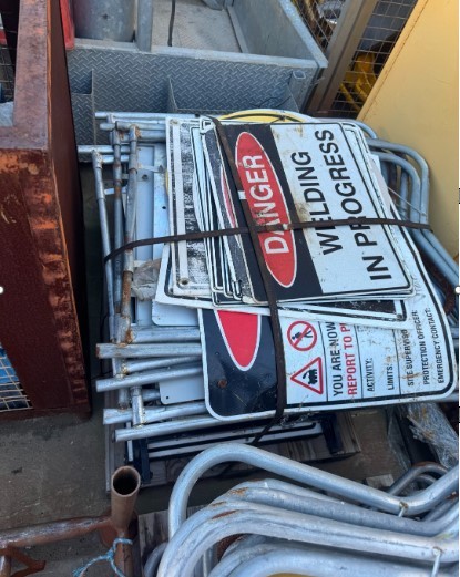 <p>Pallets Of Various Construction Signage.</p>