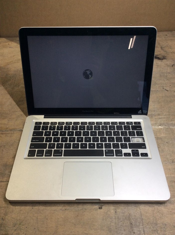 APPLE MacBook Pro 9,2 Intel i5-3210M@ 2.50GHz 4GBRAM 120GB Silver