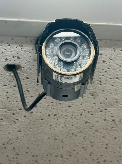 CLOSING DOWN SALE: Survillence Camera Set