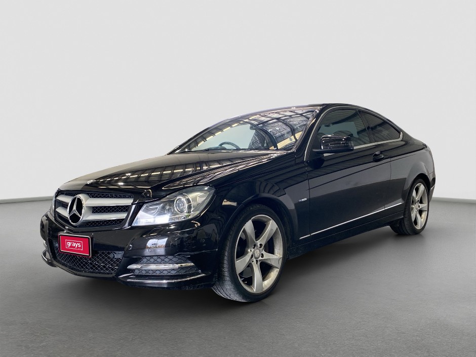 2011 Mercedes-Benz C-Class C350 BlueEFFICIENCY Petrol