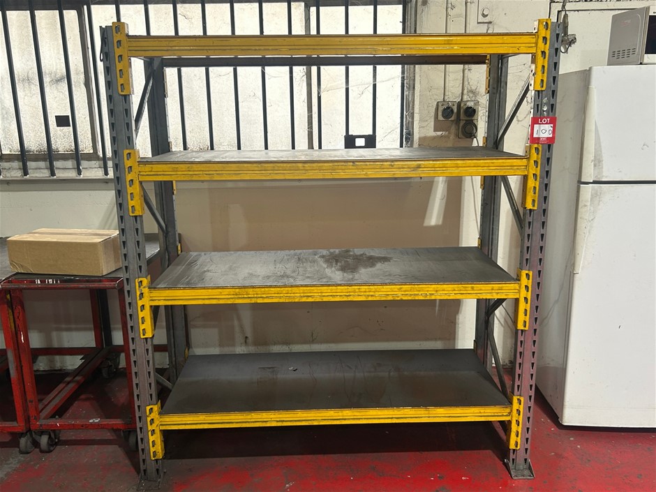 2x Shelving Units