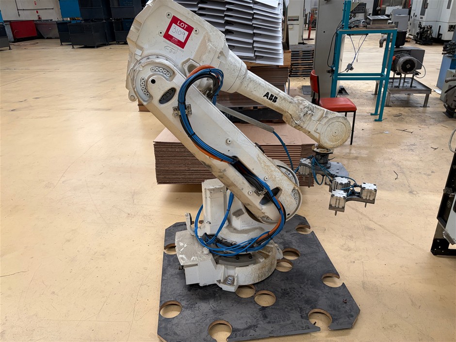2017 ABB IRB 4600 6-Axis Robot