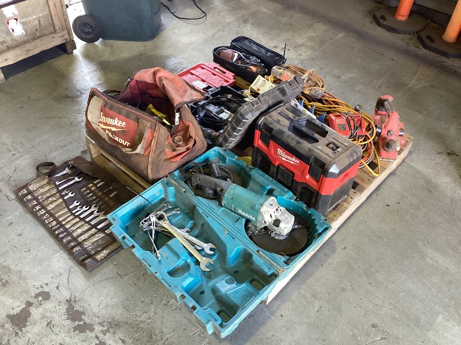 Pallet Of Assorted Tools