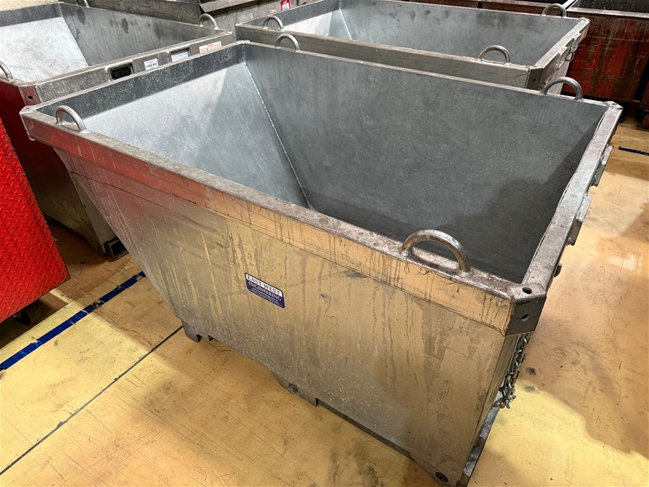 2023 East West Engineering Forklift Tipping Bin