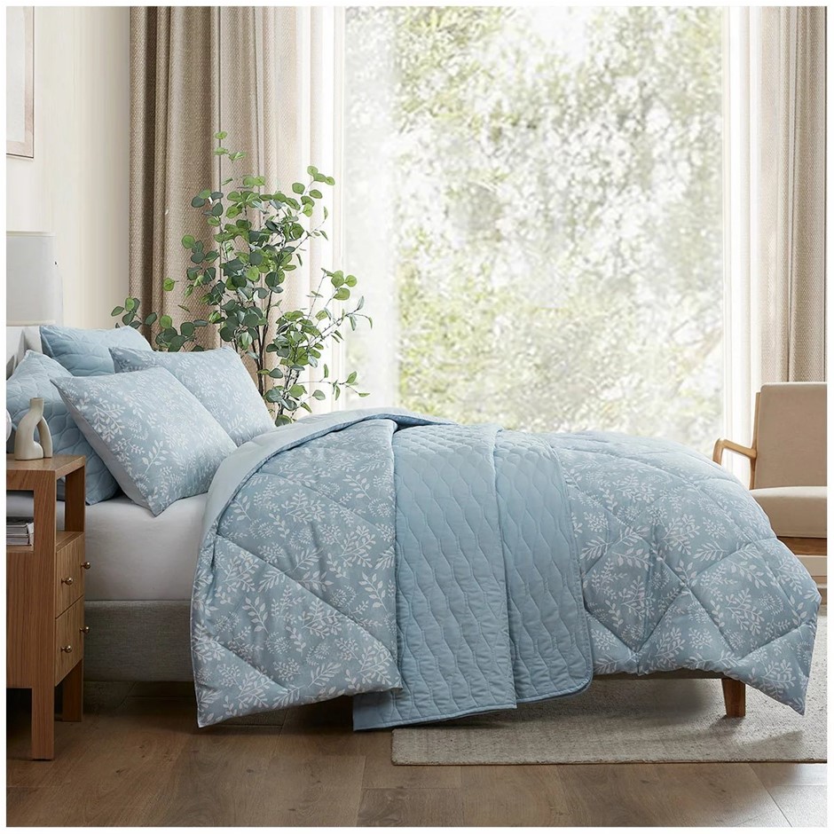 Jennifer Adams Comforter Set Queen 6 Piece Set Scattered Botanical Blue