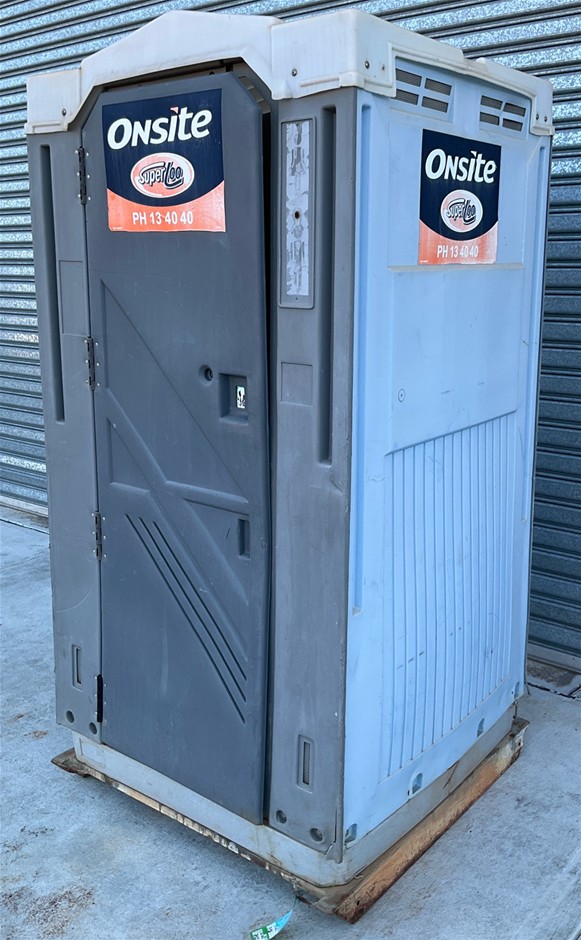 Portable Toilet - Fresh Water Flush - Darwin
