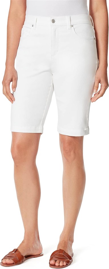 GLORIA VANDERBILT Women's Amanda Bermuda Short, Size 8P, Vintage White (PM6