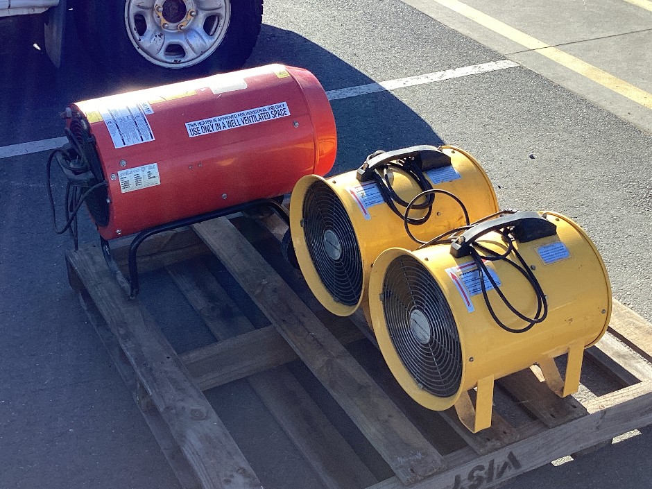 Extraction Fans & Air Heater x 3