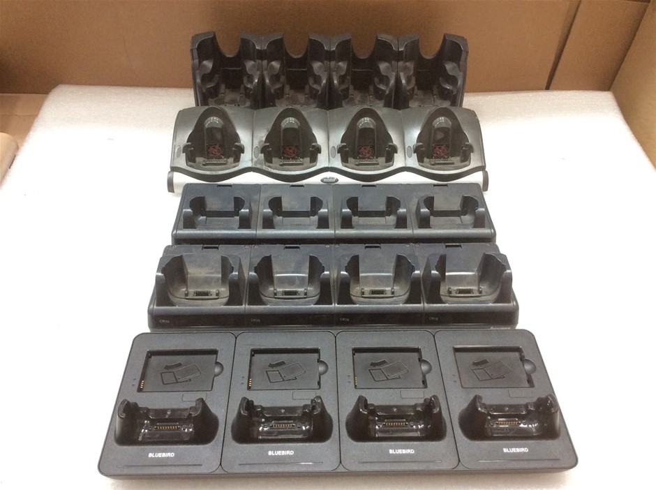 Mixed Brand Mobile Computer Charging Cradle (Lot of 5)