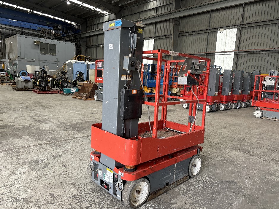 2018 Skyjack SJ16 Vertical Man-Lift  **Non Runner**