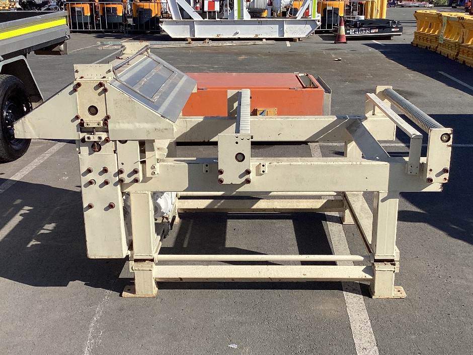 Industrial Material Handling Machine
