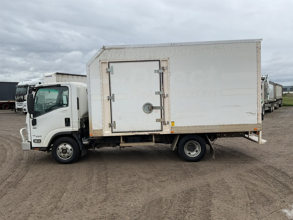 <p>2016 Isuzu NNR 45 150 4x2 Pantech</p>