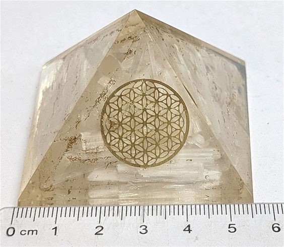 Orgonite Crystal Healing Pyramid Filled With Selenite Crystals