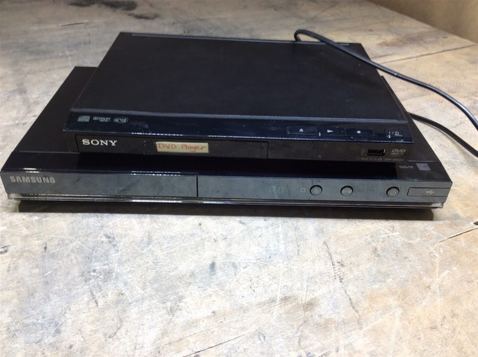 Sony DVP-SR320 CD/DVD Player+Samsung DVD-D530 Digital Video Disc Player