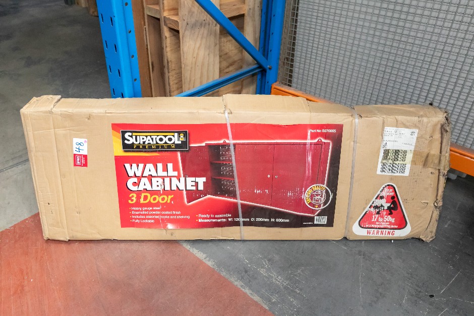 <p>Supatool S070005 Wall Mount Cabinet Unopen in Box</p>