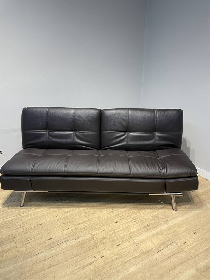 RAVENNA Relax-A-Lounger Euro Lounger. NB: Damaged box, causing tear to chai