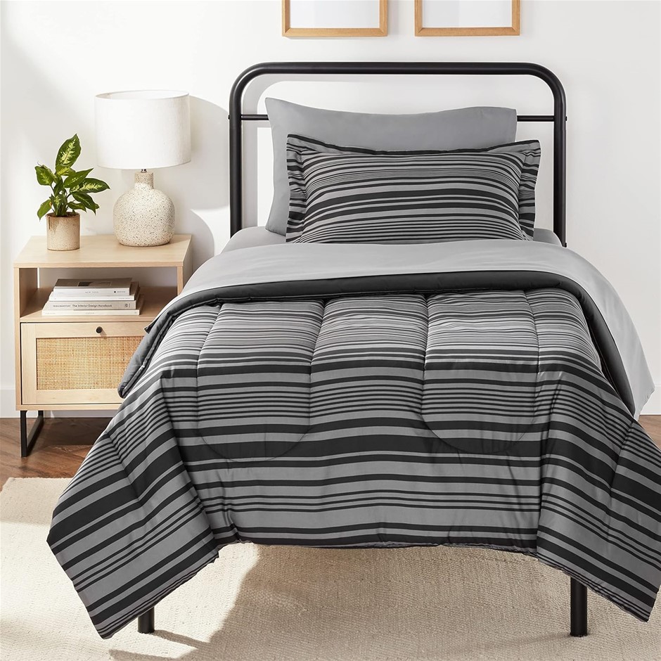 AMAZON BASICS Lightweight Microfiber Bed-in-a-Bag Comforter 5-Piece Bedding